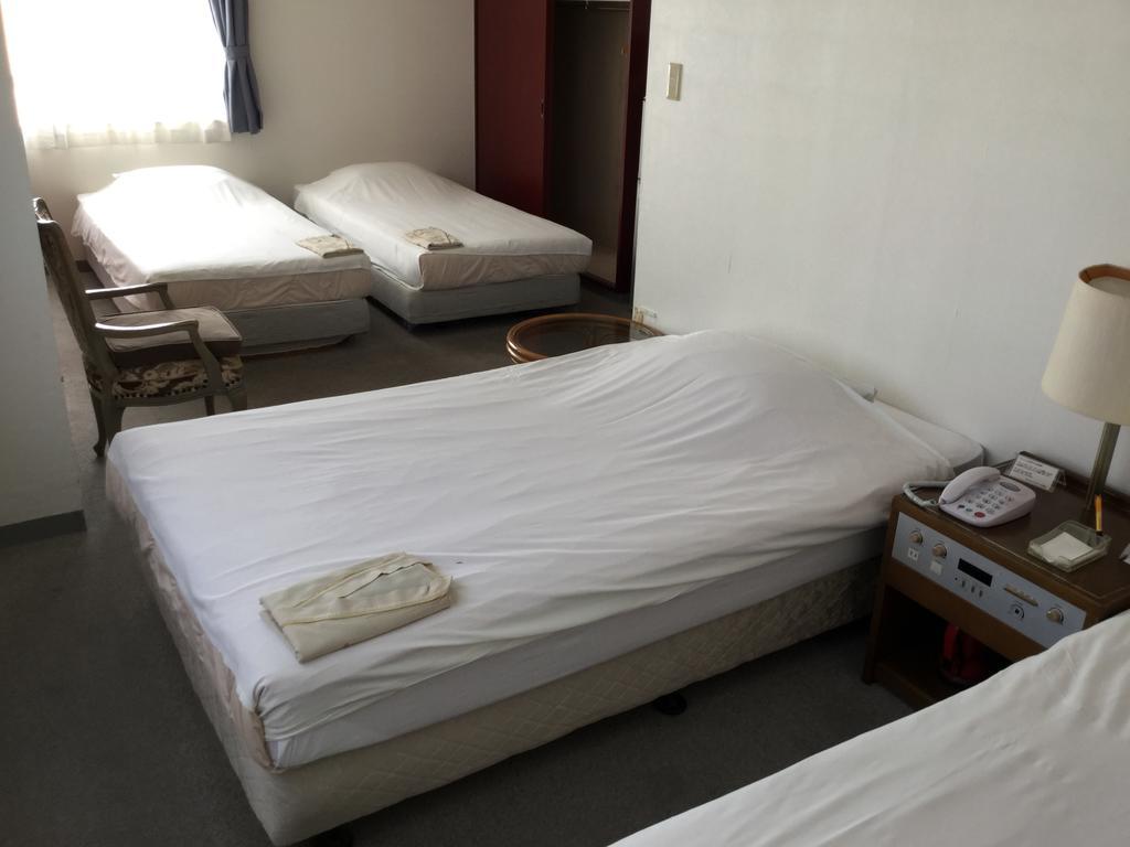 Peace Land Ishigaki Hotel 3*