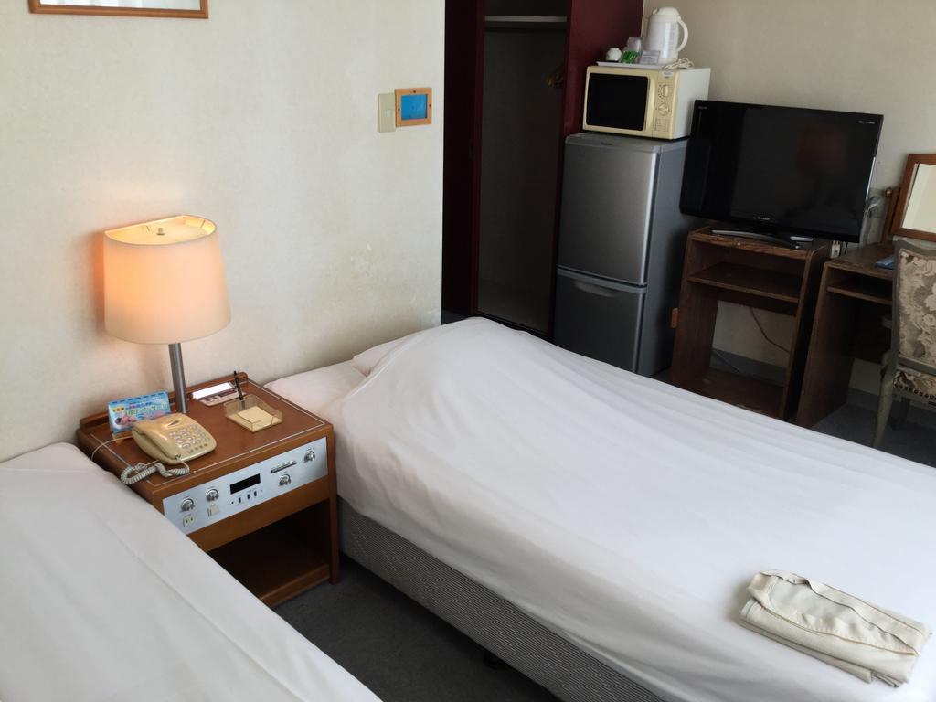 Peace Land Ishigaki Hotel